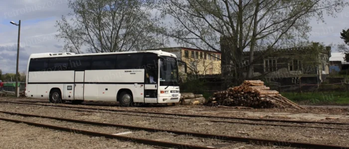 Légkondicionált Ikarus EAG E98 turista autóbusz bérlése csoportos utazáshoz